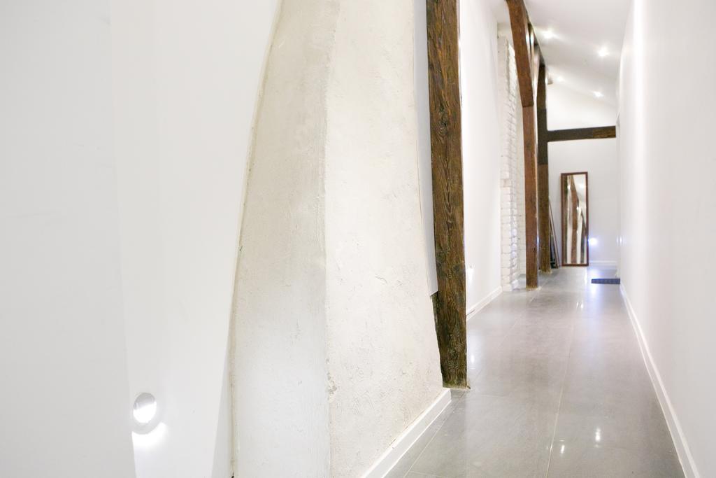 Apartamenty Hoza Attic Studio Warszawa Rum bild